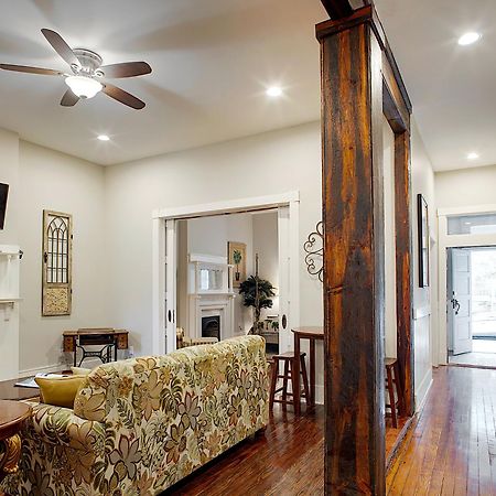 Newly Renovated Historic Savannah Townhome! ภายนอก รูปภาพ