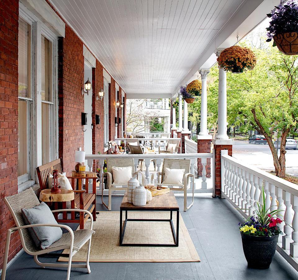 Newly Renovated Historic Savannah Townhome! ภายนอก รูปภาพ